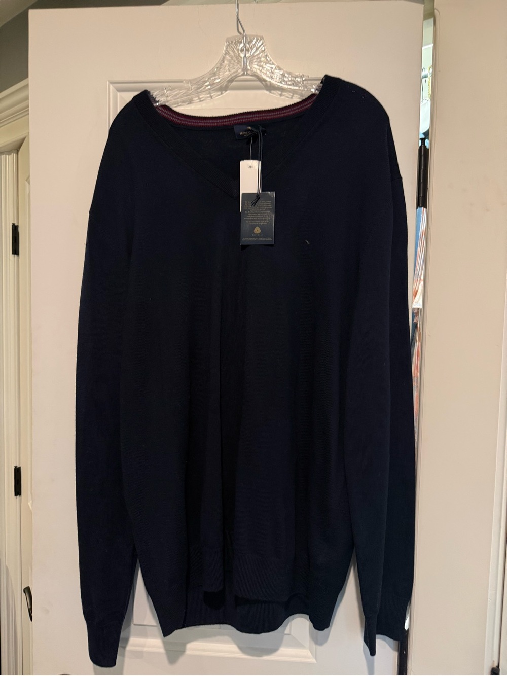 NWT Brooks Brothers Men's Classic V-Neck Sweater